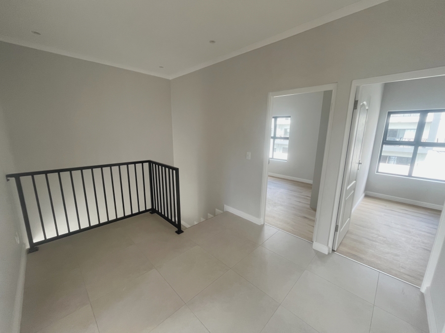 3 Bedroom Property for Sale in Sandown Western Cape